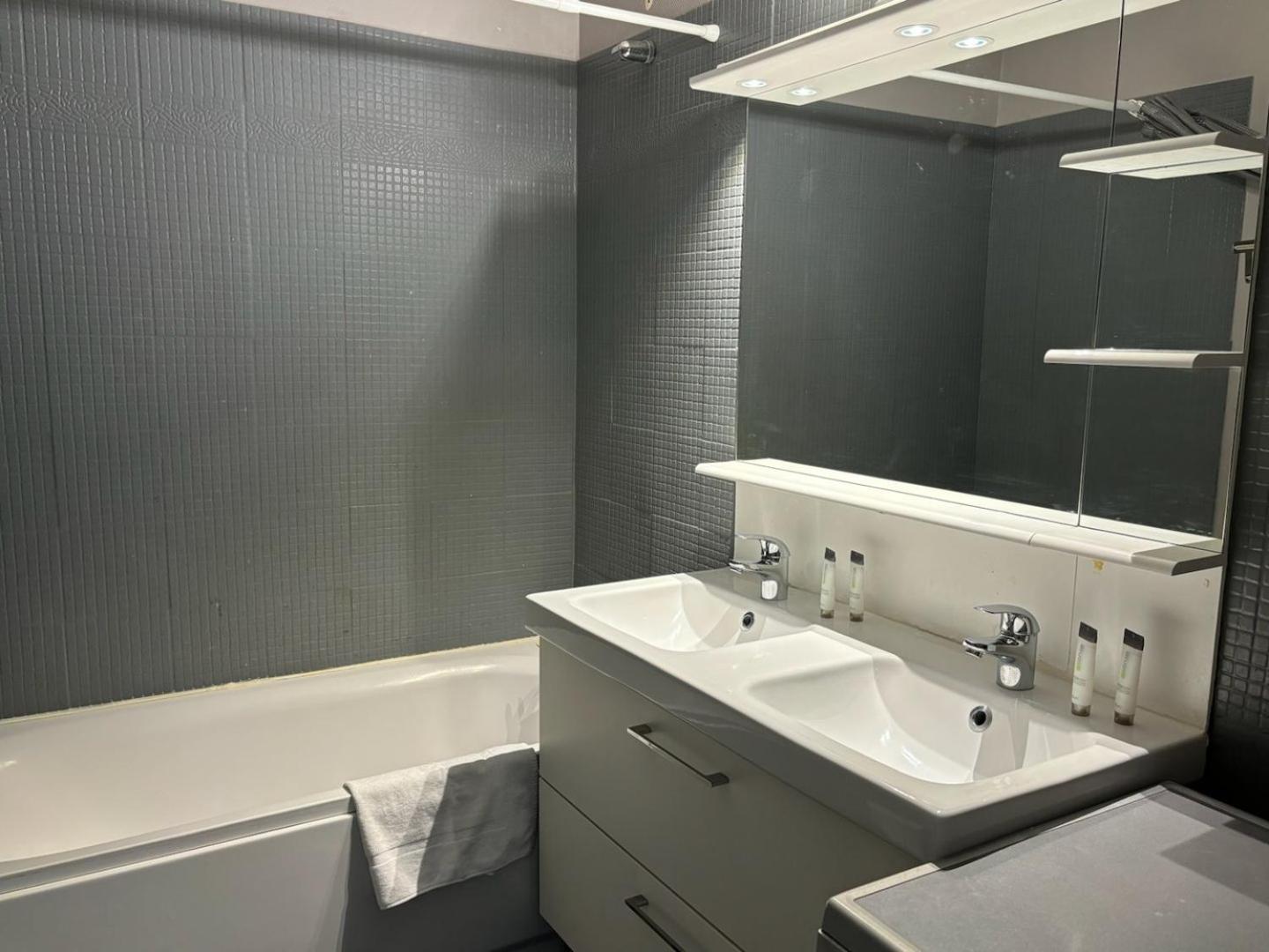Apartment Bordeaux Merignac Екстериор снимка